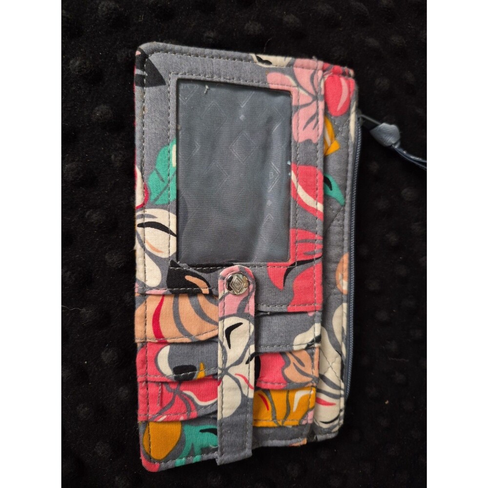 Vera Bradley COASTAL PARADISE Gray Multicolor Zip ID Case Card Wallet